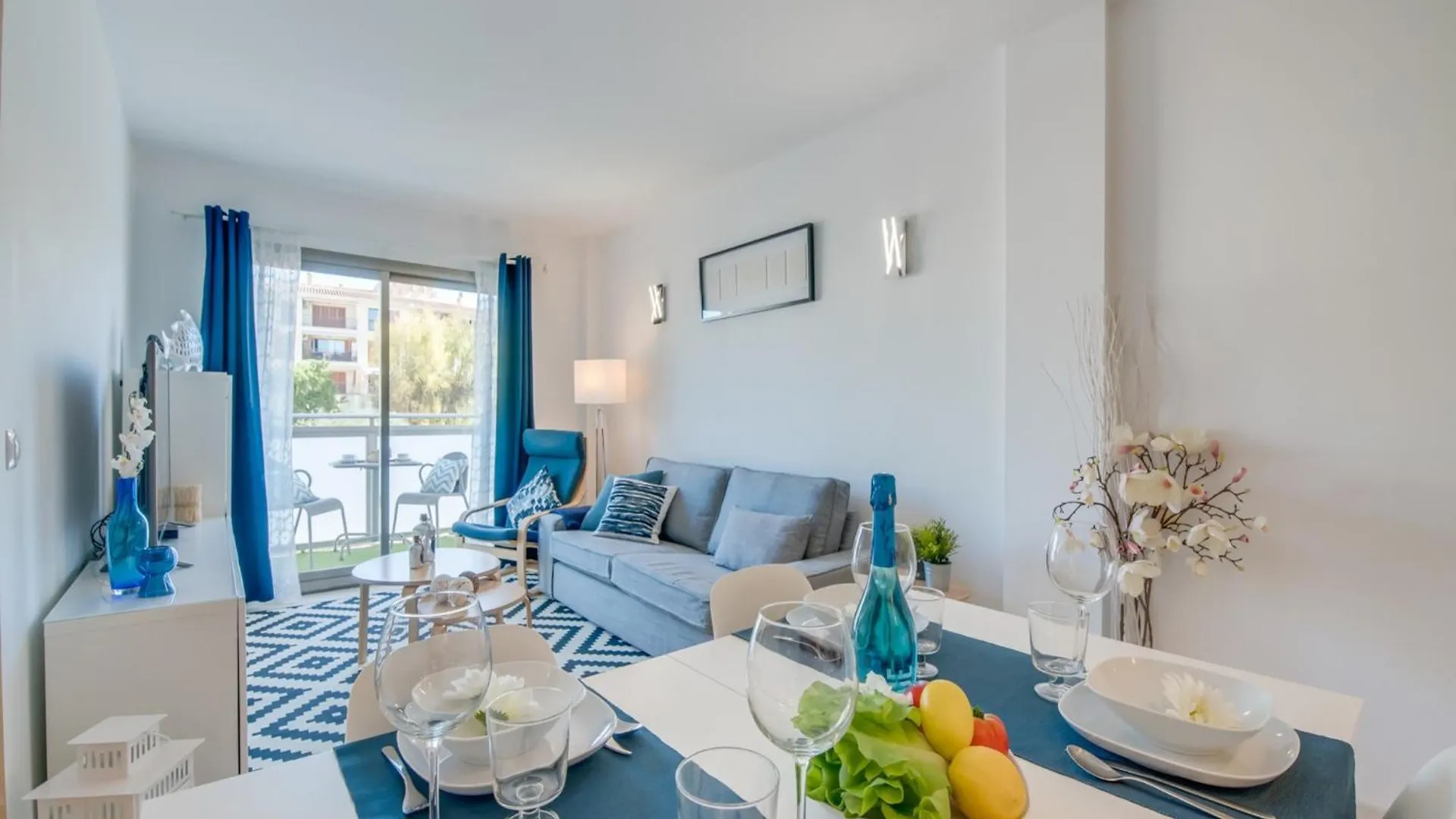 Bright Apartment 350 M From Alcudia Beach