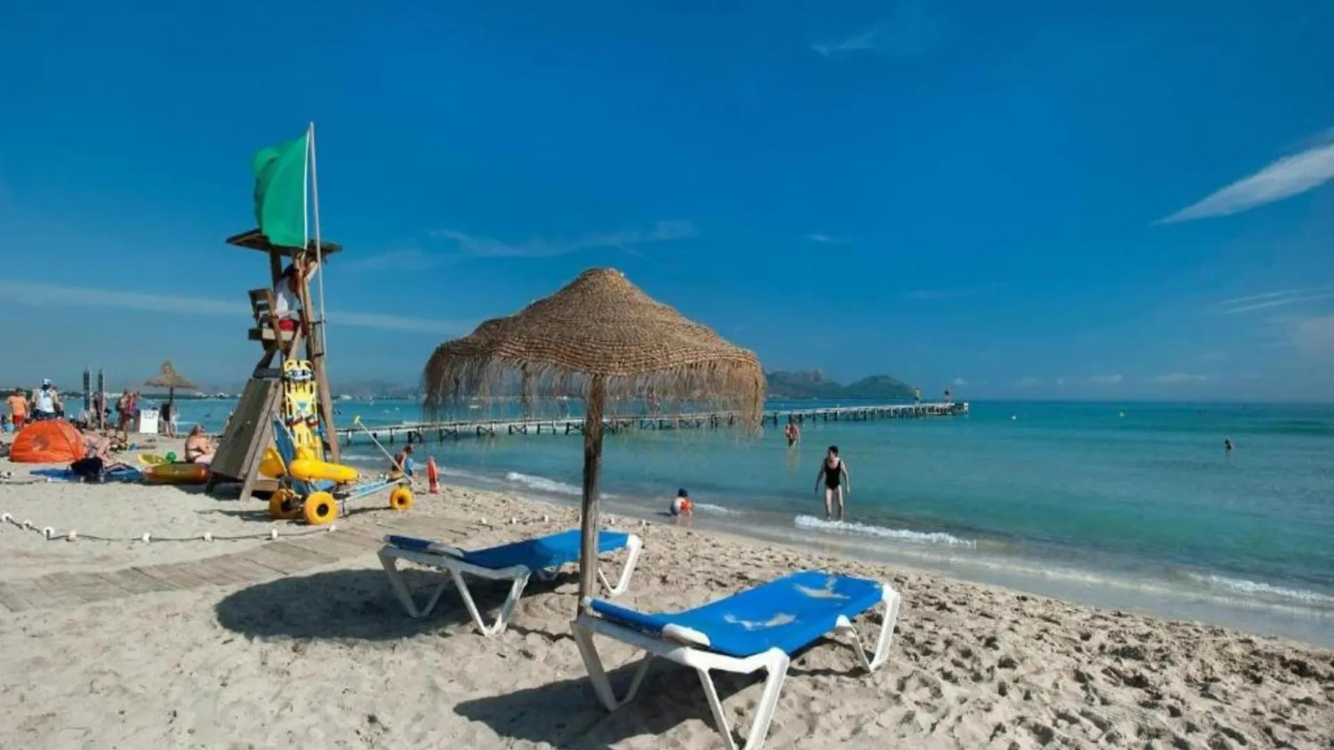 Bright Apartment 350 M From Alcudia Beach 0*, 阿尔库迪亚 西班牙